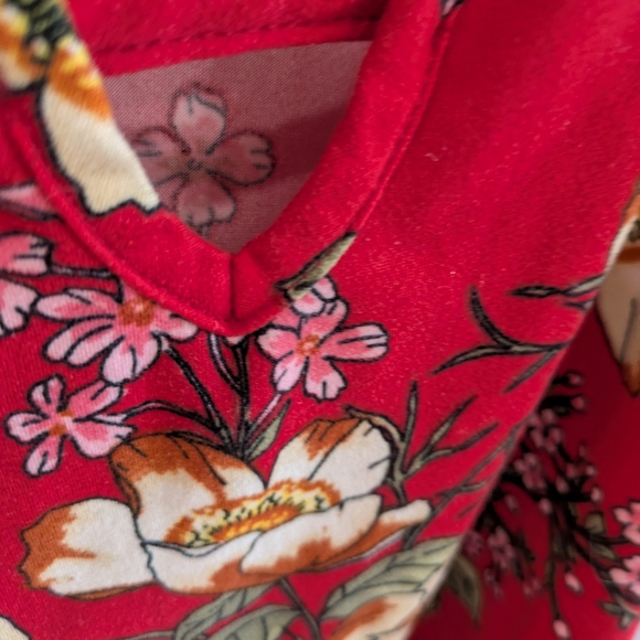 Eclipse Red Floral Camisole – US XL - Picture 3 of 5